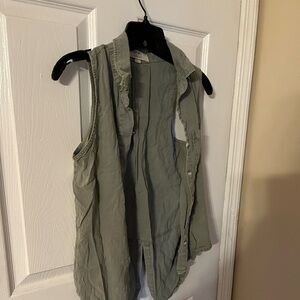 Thread & Supply Olive Green Sleeveless Button-Down Shirt